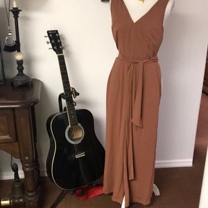 Beautiful super soft jumpsuit size small, designer a new day.